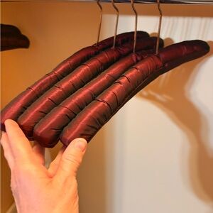 Set of 4 Satin Padded Hangers in Shimmering Burgundy